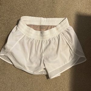 Athleta Mesh Racer Run Shorts